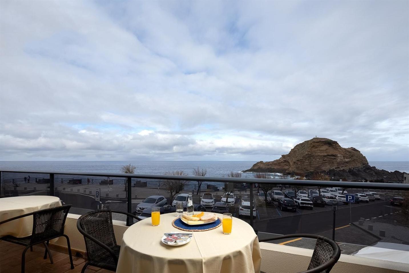 Perola Views Inn By Madeira Sun Travel Porto Moniz Bagian luar foto