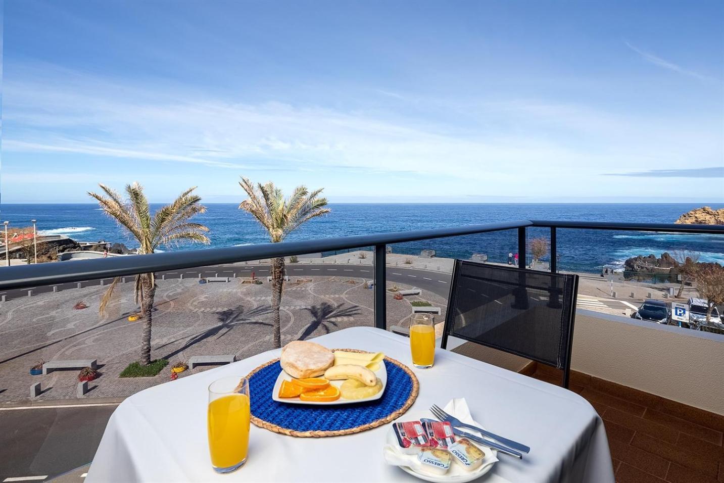 Perola Views Inn By Madeira Sun Travel Porto Moniz Bagian luar foto